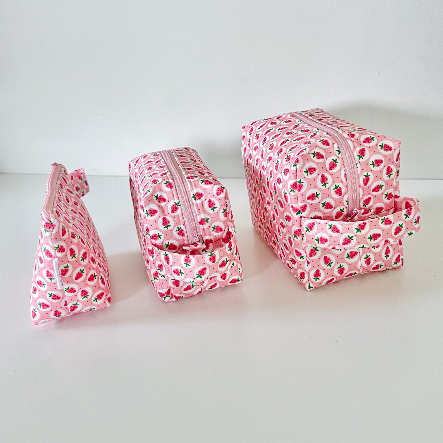 pink strawberry patterned cotton makeup cosmetic bags 