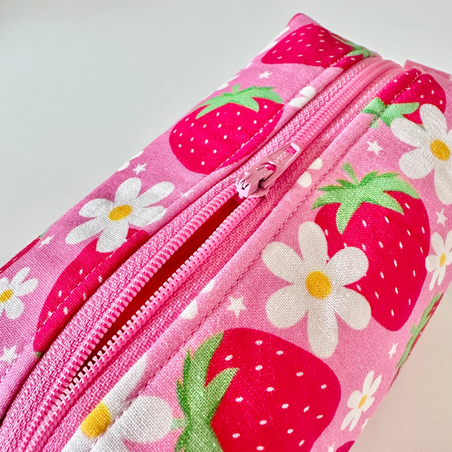 pink strawberry floral patterned cotton makeup cosmetic bags 