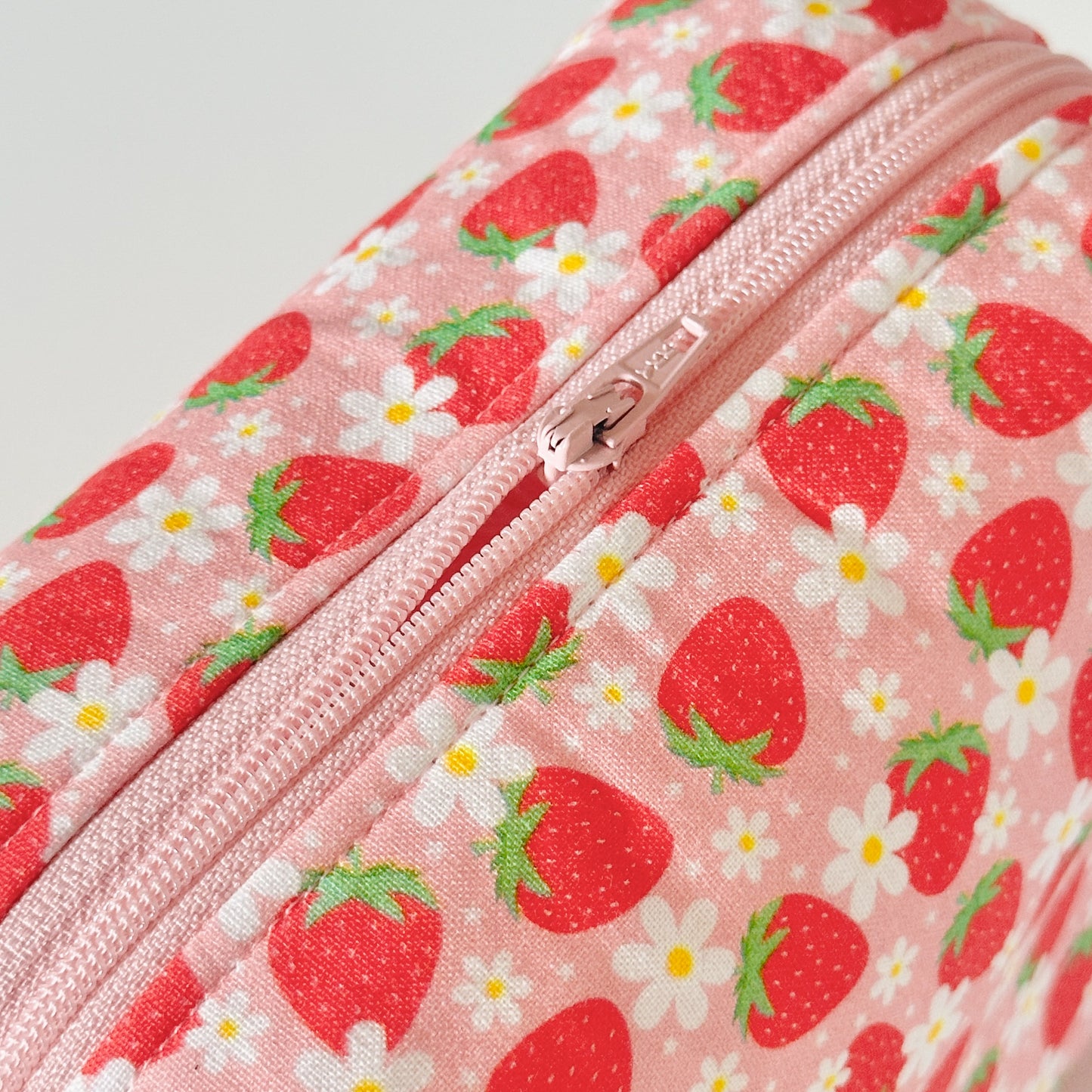 pink strawberry daisy floral patterned cotton makeup cosmetic bags 