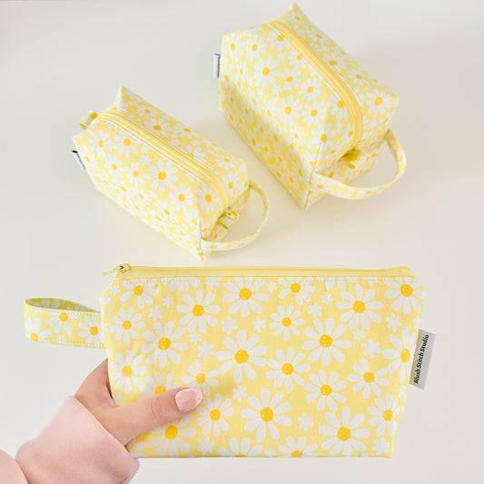 Yellow Daisy Makeup Bag