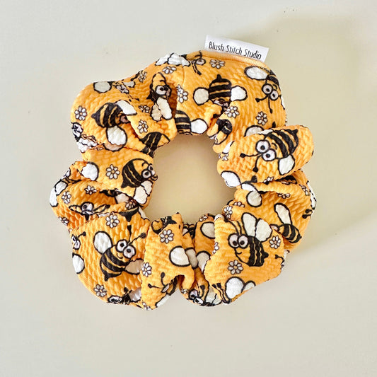 bumblebee scrunchies. yellow bee scrunchies