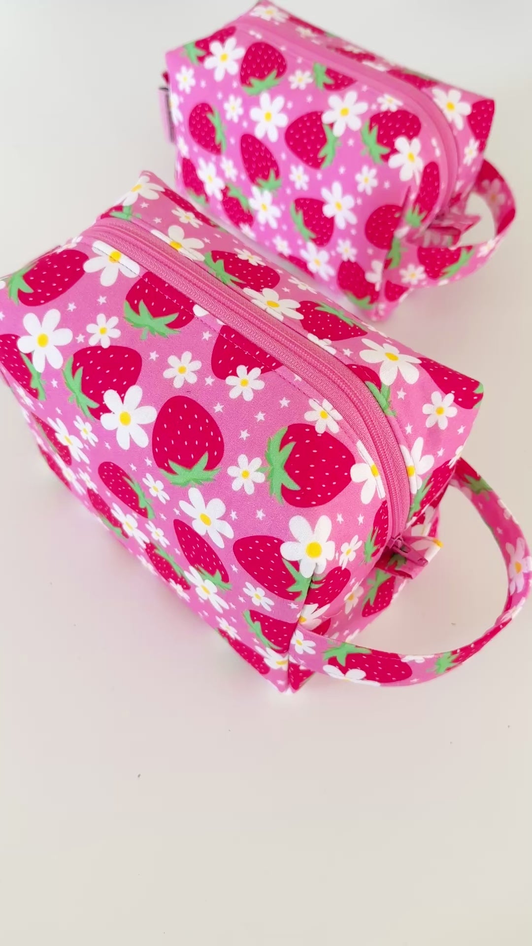 pink strawberry floral patterned cotton makeup cosmetic bags 