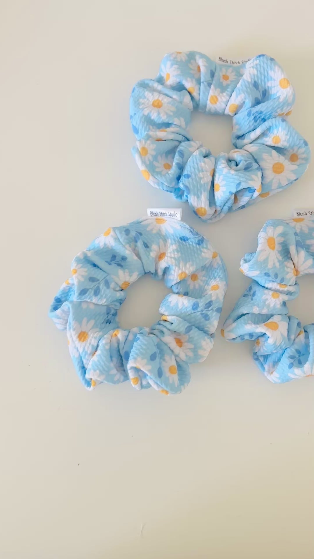 blue daisy scrunchies