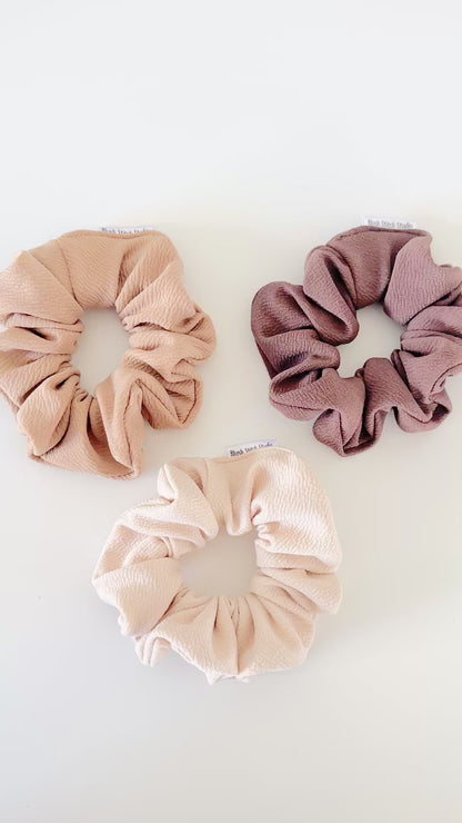 neutral scrunchies